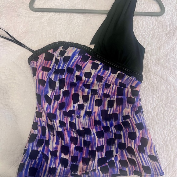 BEBE Purple One Shoulder Ruched Top - Picture 4 of 5